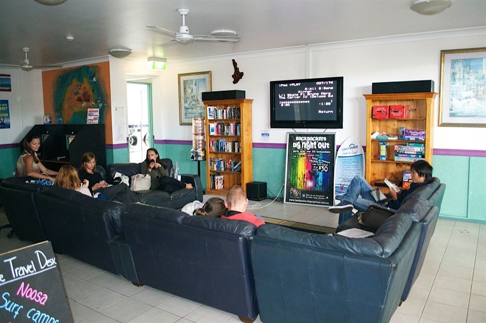 Aquarius Gold Coast Hostel Exterior photo